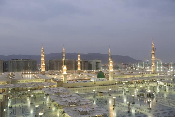 6 Nights Deluxe Umrah Package: $895 | iLink Tours