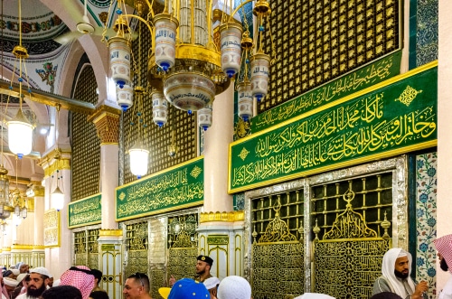 Best Time to Visit Rawdah for Umrah Pilgrims and Families
