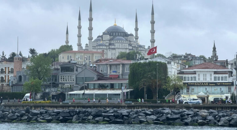 The Ultimate 3-Day Istanbul and Izmir Travel Itinerary