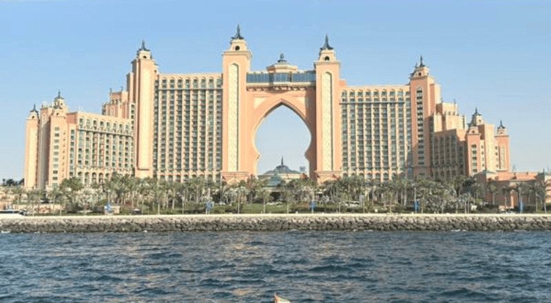 Top Experiences to Have When Exploring the Palm Jumeirah