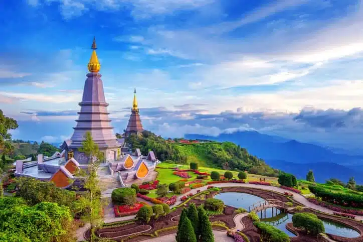8 Days Amazing Northern Thailand Tour
