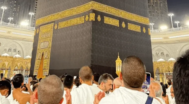 Umrah Visit Visa: Everything You Need to Know